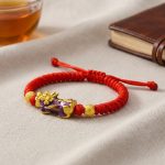 Color-Changing Pixiu Bracelet - Tibetan Red String - Professional Photo
